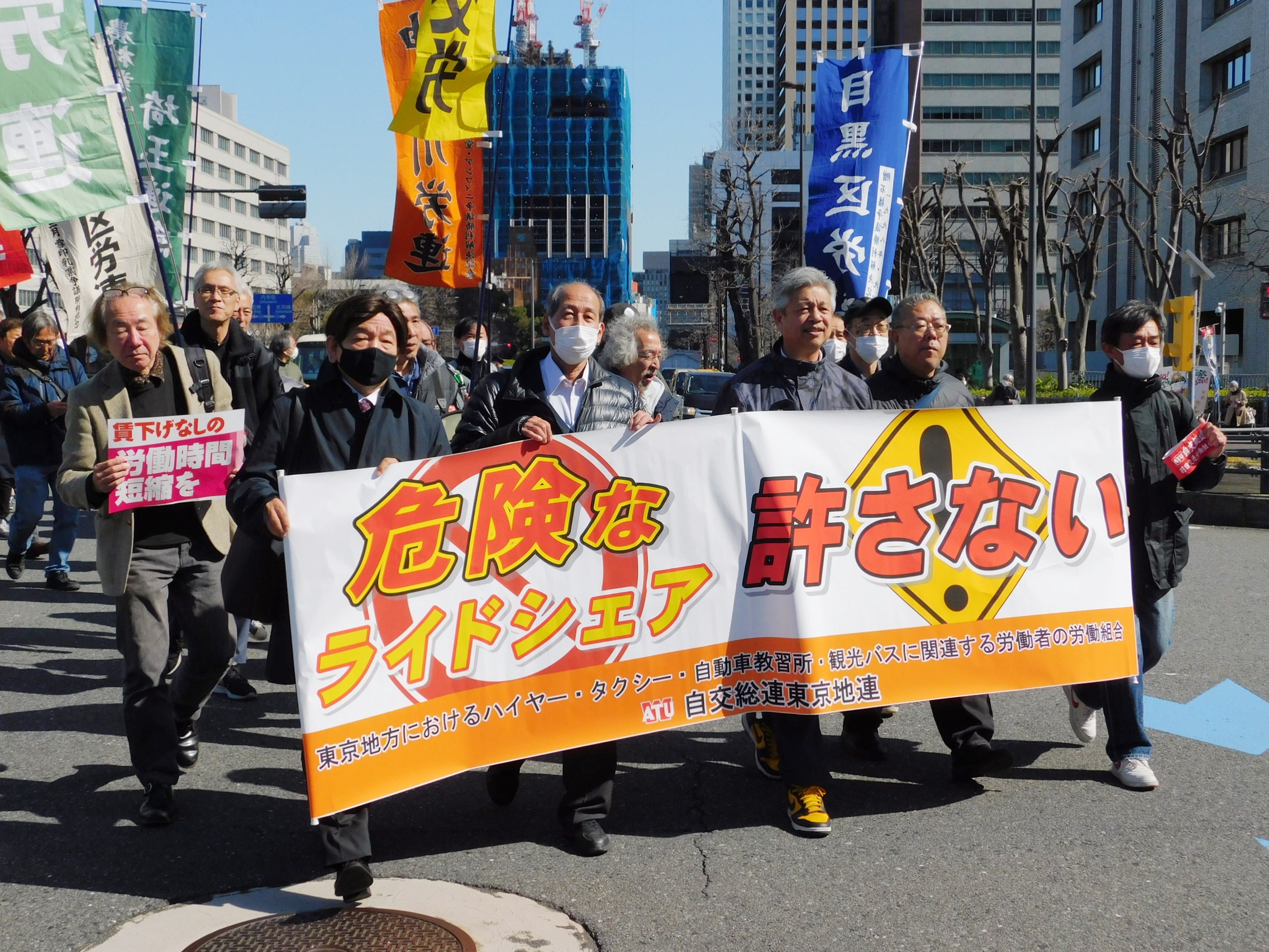 �f���s�i�����鎩�𑍘A�̂Ȃ���